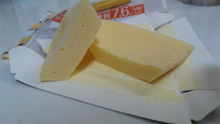 「モンテール スイーツプラン 糖質を考えたベイクドチーズケーキ 袋1個」のクチコミ画像 by ゆっち0606さん