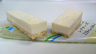 「ファミリーマート スティックケーキ レアチーズ」のクチコミ画像 by ゆっち0606さん
