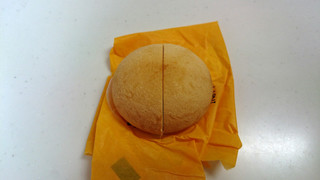 「シャトレーゼ なめらかチーズ饅頭 1個」のクチコミ画像 by ゆっち0606さん