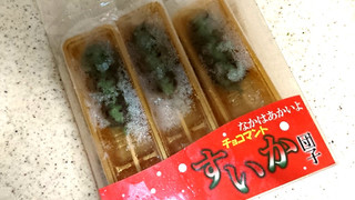 「丸八製菓 チョコマント すいか 袋3本」のクチコミ画像 by シモイケさん