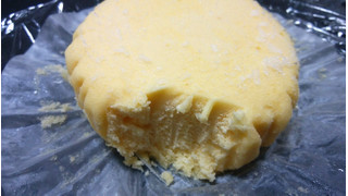 「ヤマザキ 世界をおいしく食べよう クリームチーズ蒸しケーキ 袋1個」のクチコミ画像 by しろねこエリーさん
