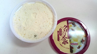 「シャトレーゼ クリーム氷 ミルク 4種のフルーツ カップ115ml」のクチコミ画像 by ゆっち0606さん