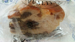 「カンテボーレ ぎっしりレーズンパン ハーフ 袋1個」のクチコミ画像 by 紫の上さん