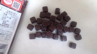 「サラヤ ラカント 低糖質ショコラビター 袋40g」のクチコミ画像 by レビュアーさん