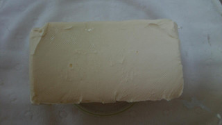 「セブンプレミアム なめらかでクリーミーなクリームチーズ 箱200g」のクチコミ画像 by 紫の上さん