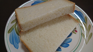 「神戸屋 しっとり生食パン 絹 袋3枚」のクチコミ画像 by みほなさん
