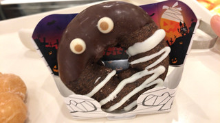 「ミスタードーナツ チョコレートマロンミイラのマロロン」のクチコミ画像 by いあんさん