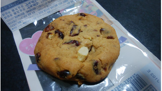 「ブルボン マザーベイク フルーツ＆カシューナッツクッキー 袋1個」のクチコミ画像 by しろねこエリーさん