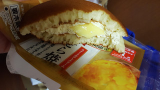 「ヤマザキ PREMIUM SWEETS 生どら焼 スイートポテトクリーム 袋1個」のクチコミ画像 by ももmiさん