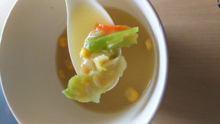 「アサヒ おどろき野菜 1食分の野菜 野菜を味わうクリーミーコーン カップ24.6g」のクチコミ画像 by えるレモンさん