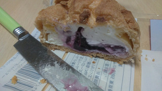 「ヤマザキ レアチーズパイシュー ブルーベリー 袋1個」のクチコミ画像 by パックさん