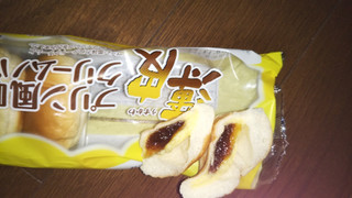 「ヤマザキ 薄皮 プリン風味クリームパン 袋5個」のクチコミ画像 by チー錦さん