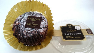 「ローソン Uchi Cafe’ SWEETS × GODIVA フォンダンショコラ」のクチコミ画像 by ゆっち0606さん