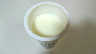 「新札幌乳業 北海道産生乳と砂糖のみで仕上げた のむヨーグルト カップ180g」のクチコミ画像 by ゆっち0606さん