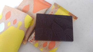 「明治 ザ・チョコレート 弾ける香りゆず 箱3枚」のクチコミ画像 by レビュアーさん