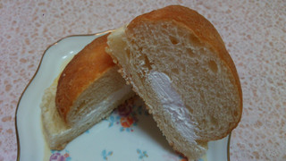 「ヤマザキ マカロン＆クッキーパン 袋1個」のクチコミ画像 by 紫の上さん