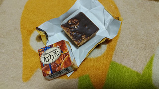 「チロル チロルチョコ フロランタン 1個」のクチコミ画像 by やっぺさん