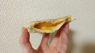 「ヤマザキ ランチパック スモークチキンハム＆チーズ 袋2個」のクチコミ画像 by やっぺさん