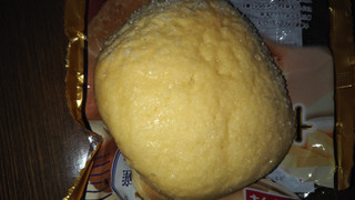 「ヤマザキ 十勝産バターのパン 袋1個」のクチコミ画像 by チー錦さん