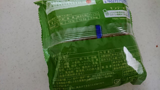 「モンテール 小さな洋菓子店 お抹茶シュークリーム 袋1個」のクチコミ画像 by ぴのこっここ就寝中さん