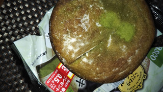 「Pasco 宇治抹茶ケーキ 袋1個」のクチコミ画像 by チー錦さん