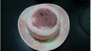 「タカキベーカリー 桜蒸しパン 袋1個」のクチコミ画像 by しろねこエリーさん