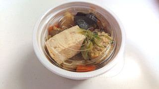 「セブン-イレブン 野菜と鶏の旨味広がるけんちん汁」のクチコミ画像 by ゆっち0606さん