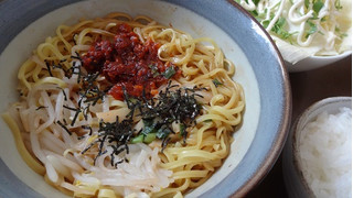 「キンレイ なべやき屋キンレイ お水がいらない ラーメン横綱監修 辛まぜそば」のクチコミ画像 by sorateriさん