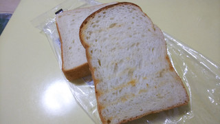「セブンプレミアムゴールド 金の食パン 袋2枚」のクチコミ画像 by yoshi_3さん
