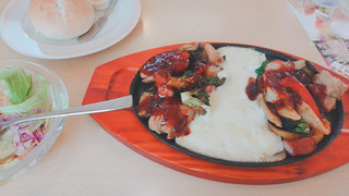 「ジョイフル チーズタッカルビセット パン・サラダ・スープ」のクチコミ画像 by ぺりちゃんさん