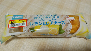 「Pasco おいしいシューロール レモン＆レアチーズ 袋1個」のクチコミ画像 by やっぺさん