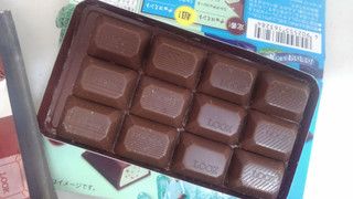「不二家 ルック2 チョコミント食べくらべ 箱12粒」のクチコミ画像 by レビュアーさん
