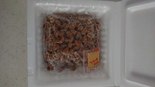「だるま食品 本場水戸 だるま納豆 小粒 パック90g×5」のクチコミ画像 by ぴのこっここさん