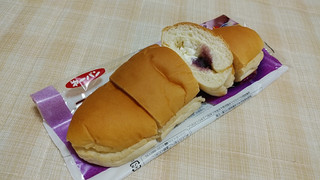「第一パン コッペパン 紅芋＆ホイップ 袋1個」のクチコミ画像 by やっぺさん
