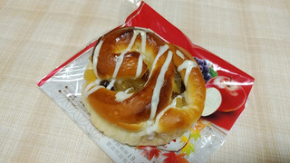 「ヤマザキ りんごとレーズンのパン 袋1個」のクチコミ画像 by やっぺさん