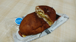 「ファミリーマート ファミマ・ベーカリー 焼きいもみたいなパン」のクチコミ画像 by やっぺさん