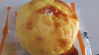 「ヤマザキ チーズ＆チーズ 袋1個」のクチコミ画像 by なんやかんやさん
