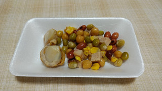 「マルヤナギ コーンとサラダチキンの蒸しサラダ豆 袋50g」のクチコミ画像 by やっぺさん