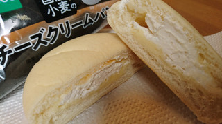 「Pasco 国産小麦のチーズクリームパン 袋1個」のクチコミ画像 by ピノ吉さん