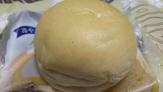 「ヤマザキ 冷やして食べるクリームパン 袋1個」のクチコミ画像 by なんやかんやさん