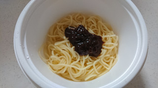 「紀文 糖質0g麺 ジャージャー麺風たれ付き 袋178g」のクチコミ画像 by ぴのこっここ就寝中さん