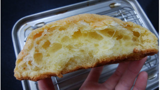 「ヤマザキ 塩バターメロンパン 袋1個」のクチコミ画像 by しろねこエリーさん