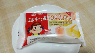 「ヤマザキ ミルキーとあかつき桃の蒸しケーキ 袋1個」のクチコミ画像 by やっぺさん