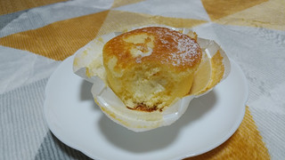 「モンテール 小さな洋菓子店 チーズクリームシフォンケーキ 袋1個」のクチコミ画像 by やっぺさん