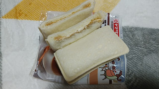 「ヤマザキ ランチパック ダルゴナコーヒー風 袋2個」のクチコミ画像 by やっぺさん
