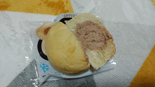 「ヤマザキ チョコホイップクリームパン 袋1個」のクチコミ画像 by やっぺさん