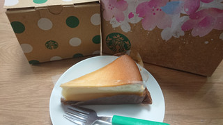 「スターバックス ニューヨークチーズケーキ」のクチコミ画像 by ぴのこっここさん