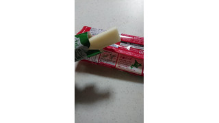 「明治 北海道十勝 ボーノ 切り出し生チーズ ゴーダ 袋20g」のクチコミ画像 by ぴのこっここさん