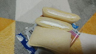 「フジパン スナックサンド たっぷりミルクホイップ 袋2個」のクチコミ画像 by やっぺさん