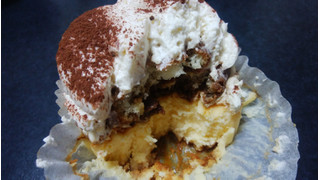 「ローソン Uchi Cafe’ SWEETS ティラミスバスチー バスク風チーズケーキ」のクチコミ画像 by しろねこエリーさん